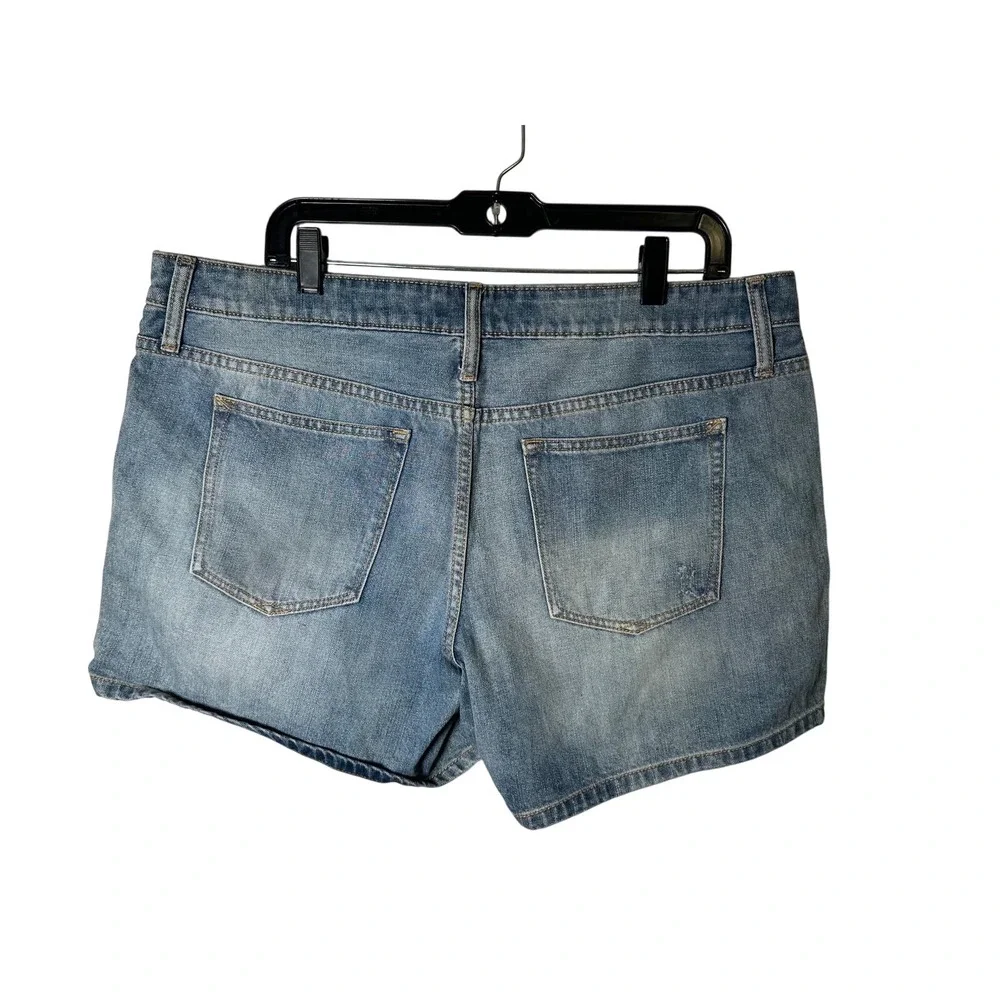 Gap Denim Shorts Women's Size 16 Blue Distressed‎ Wash Casual Everyday